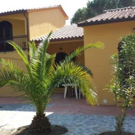Villa Artistica Trilo 3 กาโปลิเวรี ภายนอก รูปภาพ